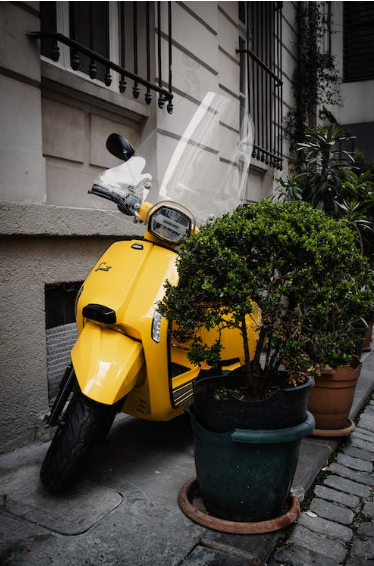 bike in the street involved in a vehicle accident