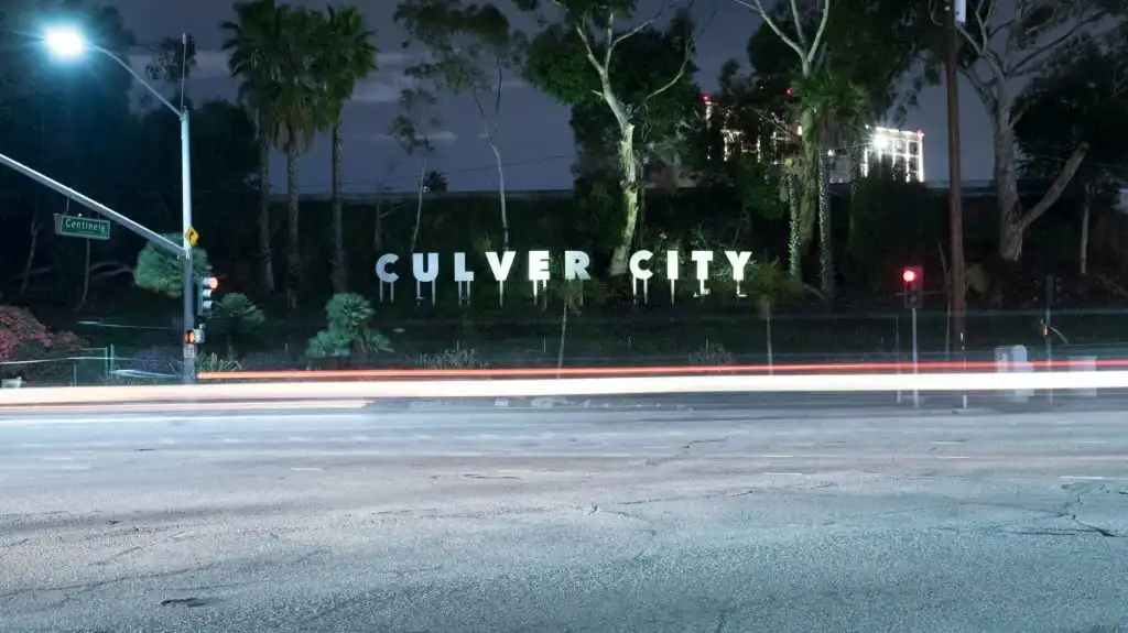 Unsafe Culver City, CA street at night.